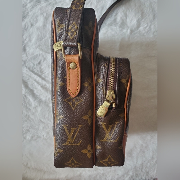 Louis Vuitton Monogram Amazon Crossbody bag - Picture 4 of 16